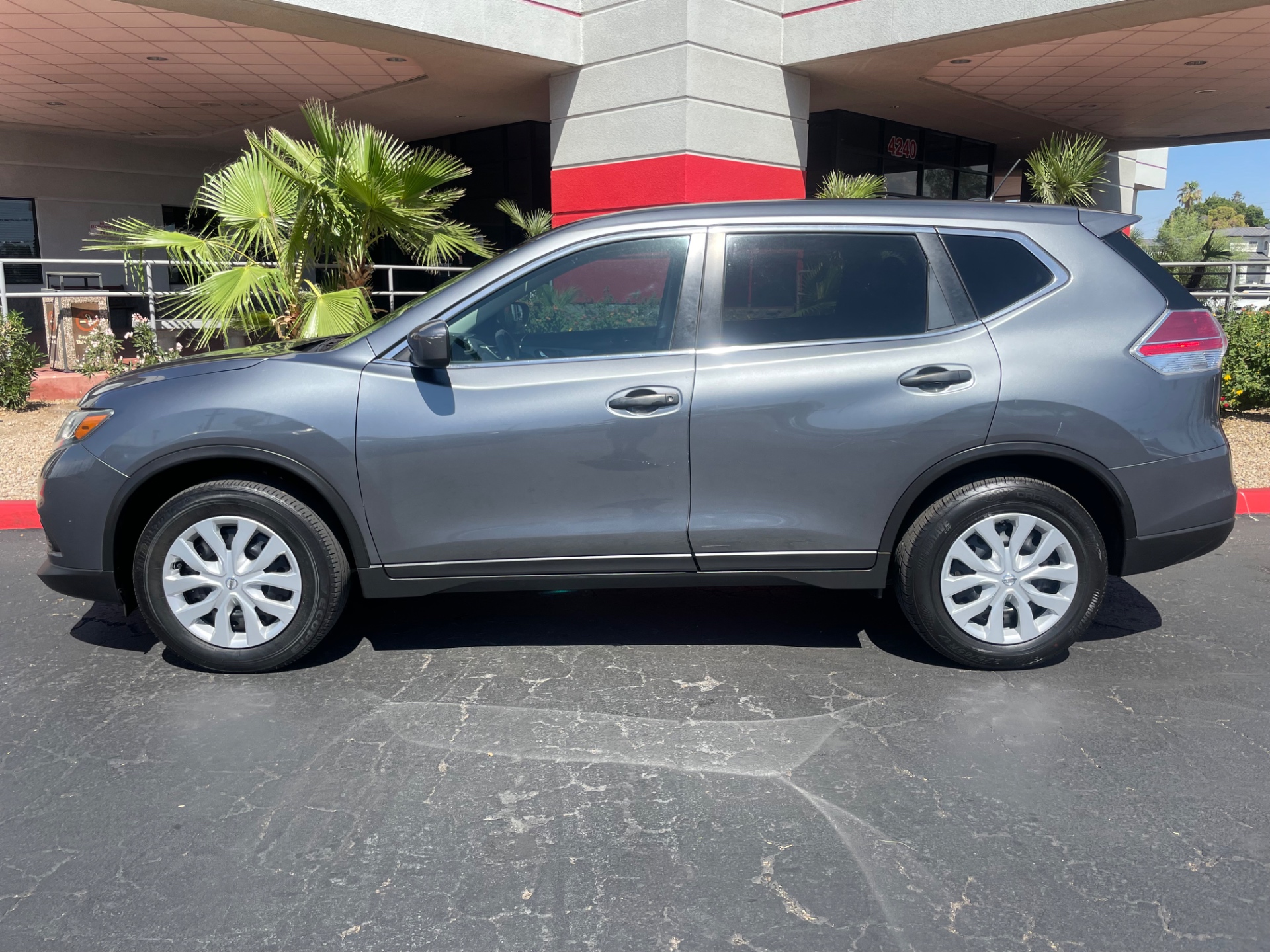 nissan rogue 2016 5N1AT2MN5GC756702 image nissan rogue 2016 5N1AT2MN5GC756702 image
