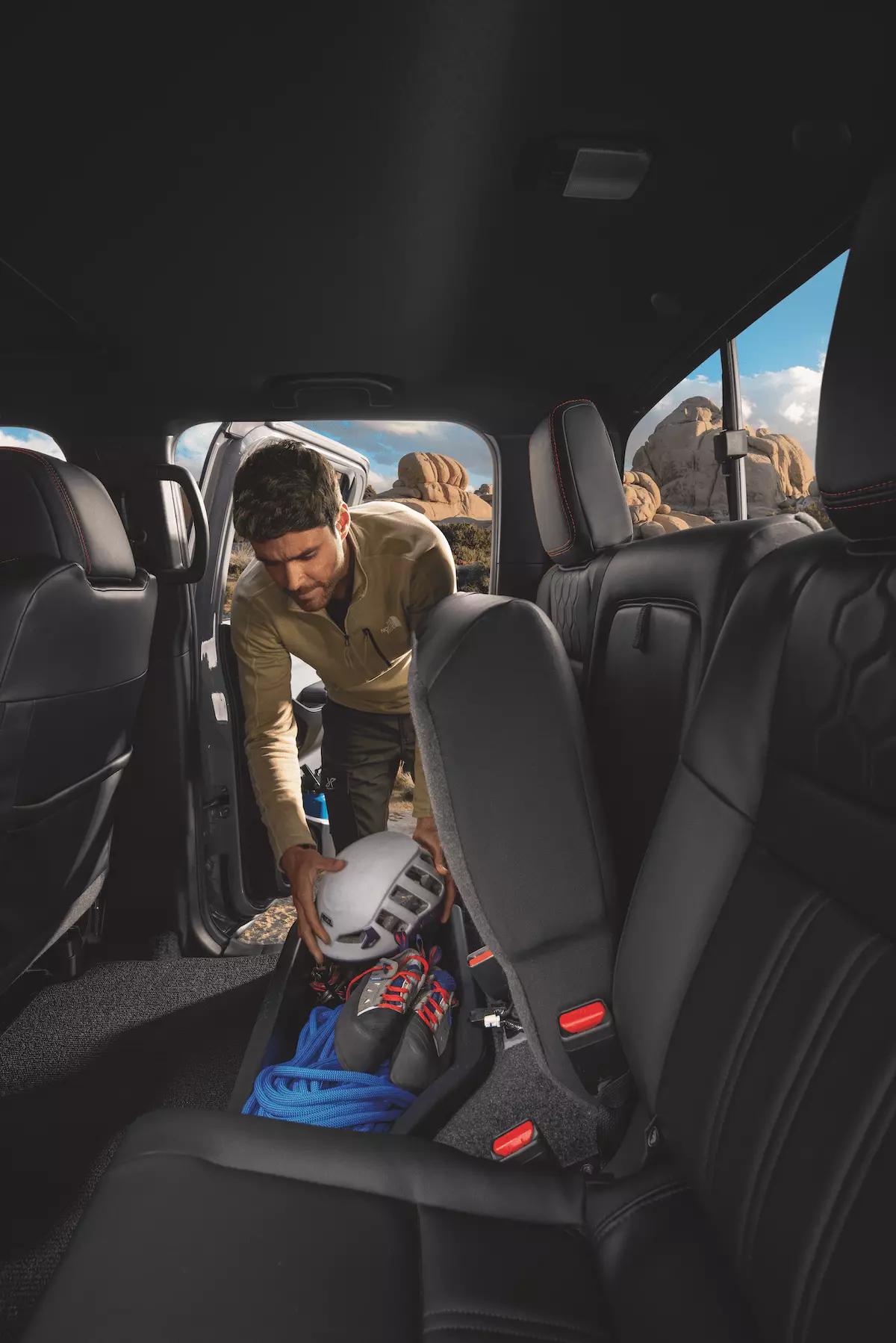 nissan rogue 2019 5N1AT2MV9KC759434 image nissan rogue 2019 5N1AT2MV9KC759434 image
