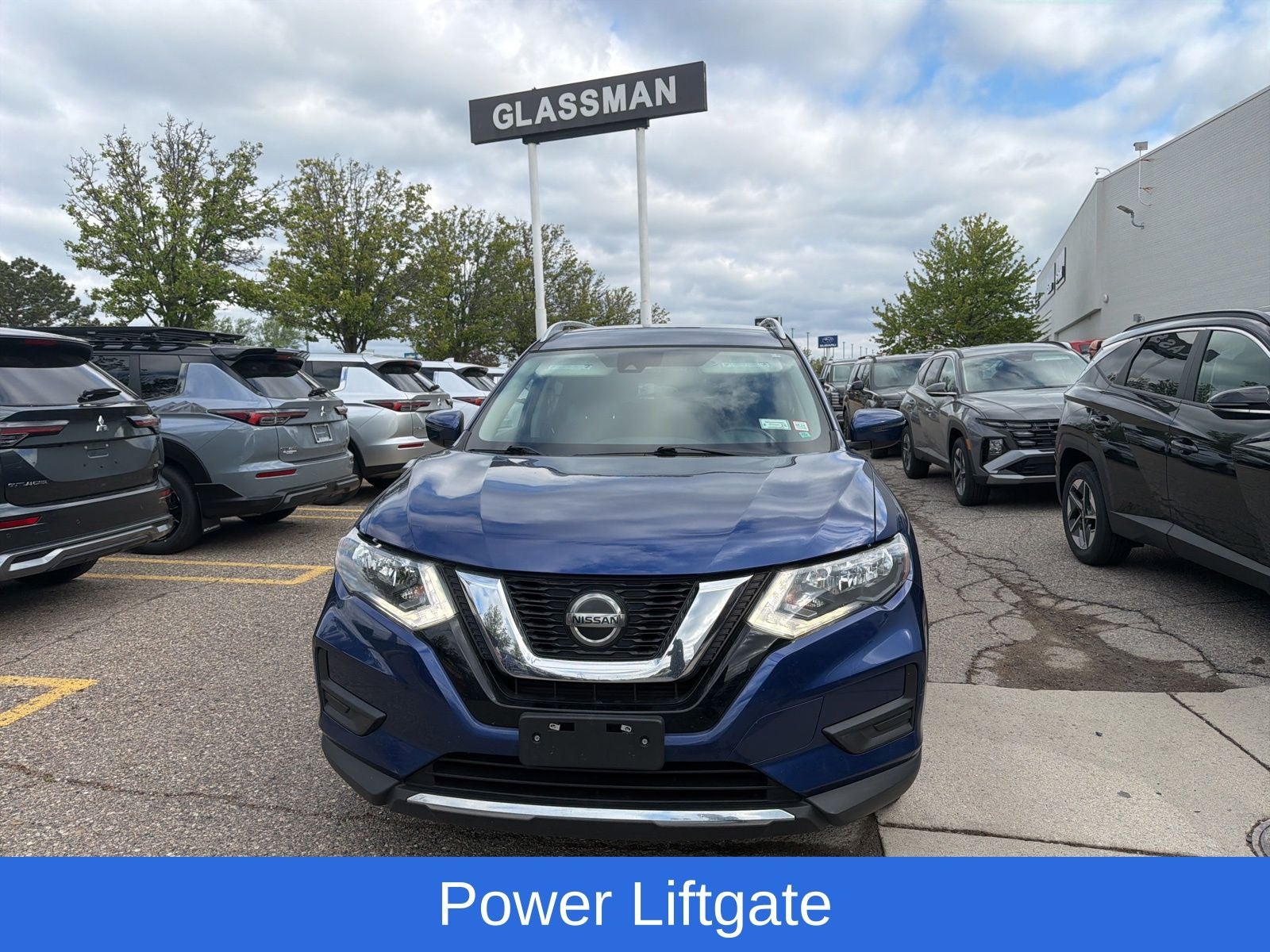 nissan rogue 2019 5N1AT2MVXKC719119 image nissan rogue 2019 5N1AT2MVXKC719119 image