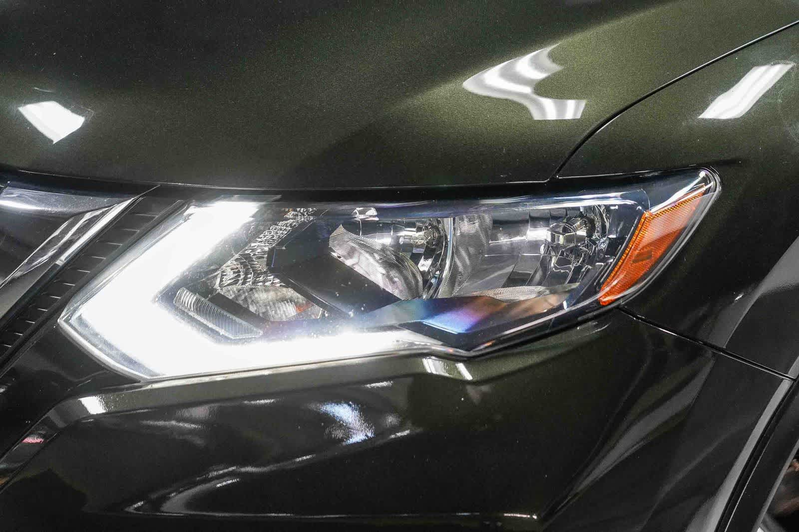 nissan rogue 2019 5N1AT2MV1KC746113 image nissan rogue 2019 5N1AT2MV1KC746113 image
