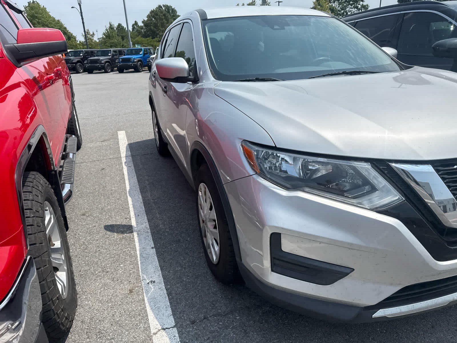 nissan rogue 2019 5N1AT2MT8KC792780 image nissan rogue 2019 5N1AT2MT8KC792780 image