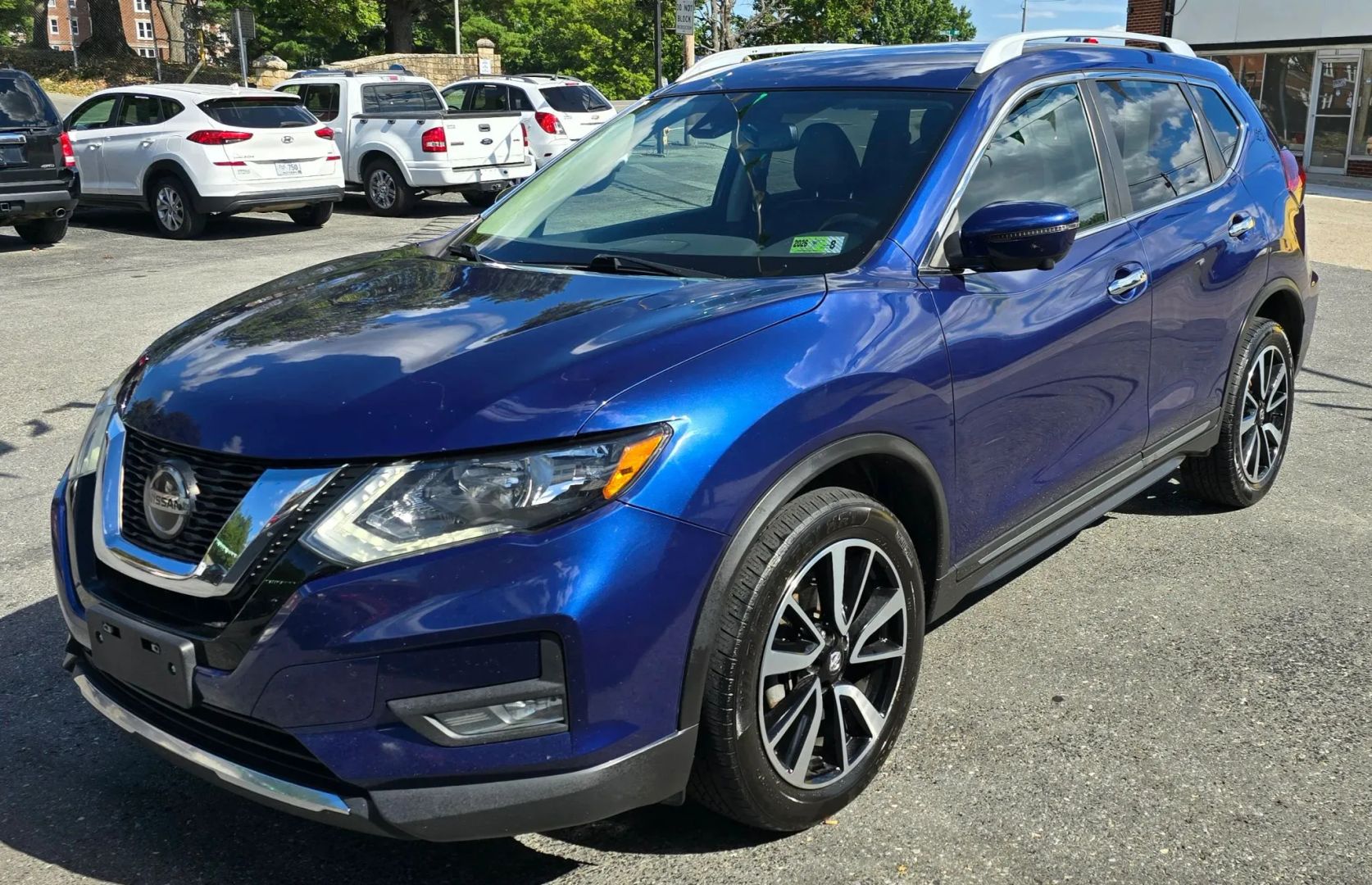 nissan rogue 2019 5N1AT2MV9KC807904 image nissan rogue 2019 5N1AT2MV9KC807904 image