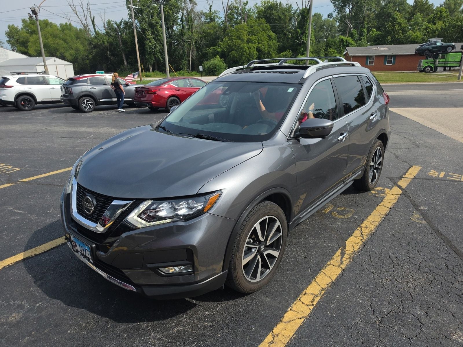 nissan rogue 2019 5N1AT2MV0KC826891 image nissan rogue 2019 5N1AT2MV0KC826891 image