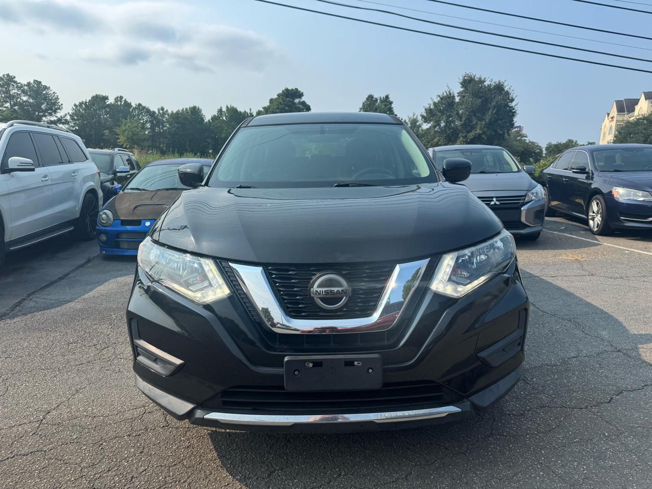 nissan rogue 2018 5N1AT2MV5JC770977 image nissan rogue 2018 5N1AT2MV5JC770977 image