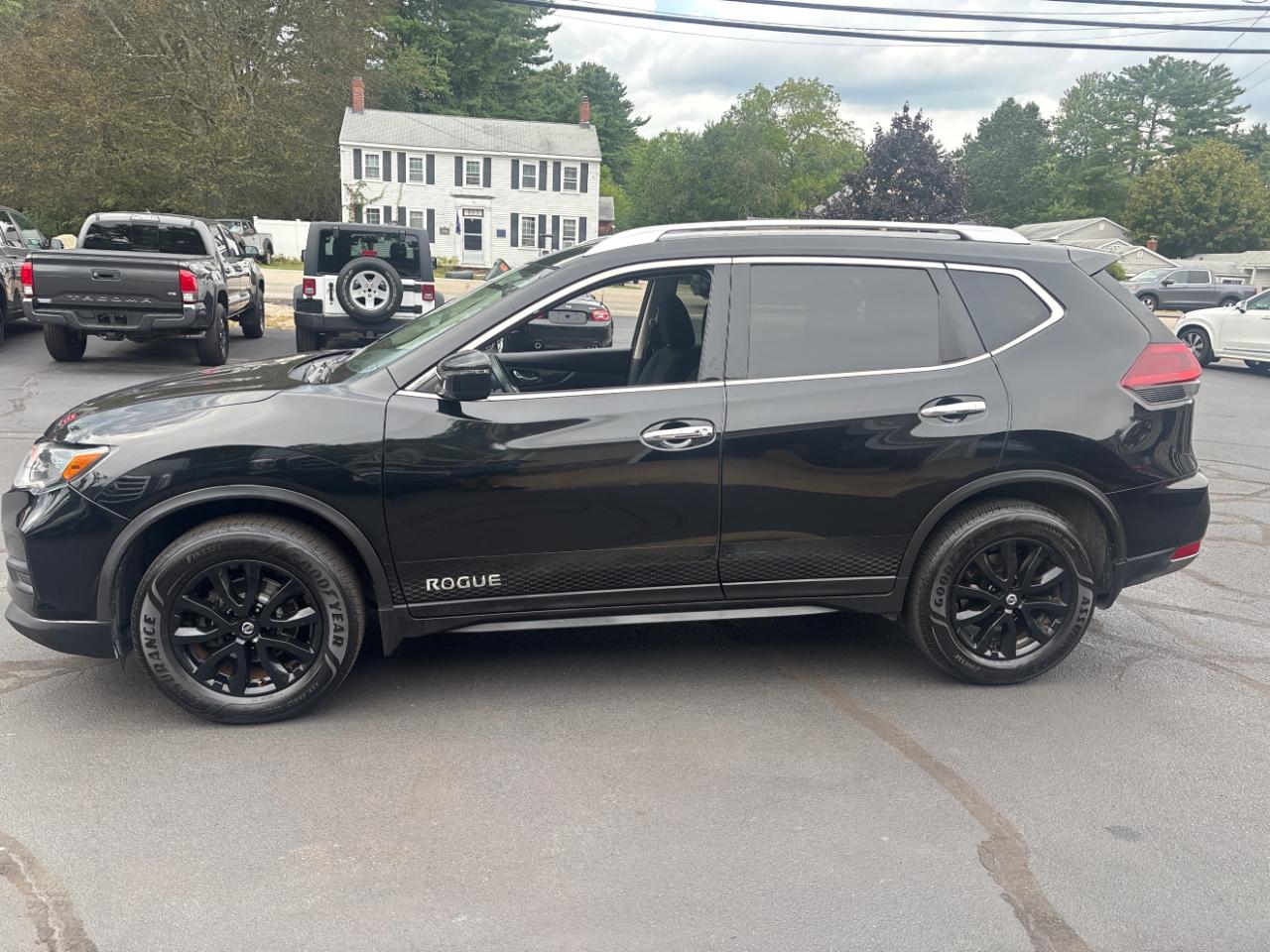 nissan rogue 2018 KNMAT2MV5JP620431 image nissan rogue 2018 KNMAT2MV5JP620431 image