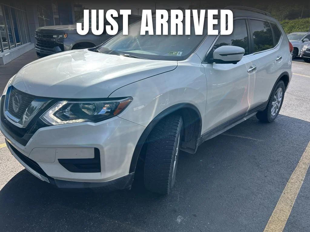 nissan rogue 2018 KNMAT2MV4JP588961 image nissan rogue 2018 KNMAT2MV4JP588961 image