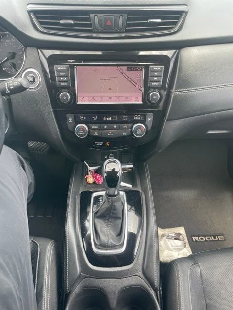 nissan rogue 2018 JN8AT2MV4JW302472 image nissan rogue 2018 JN8AT2MV4JW302472 image