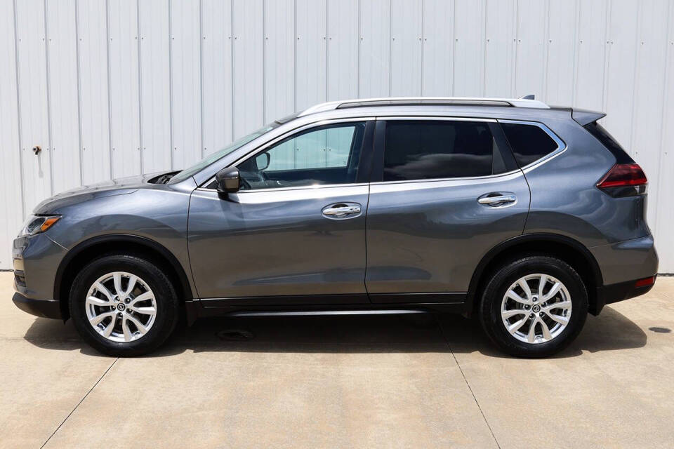 nissan rogue 2018 5N1AT2MV3JC813664 image nissan rogue 2018 5N1AT2MV3JC813664 image