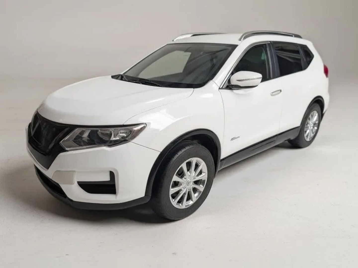 nissan rogue 2018 5N1ET2MT4JC796972 image nissan rogue 2018 5N1ET2MT4JC796972 image
