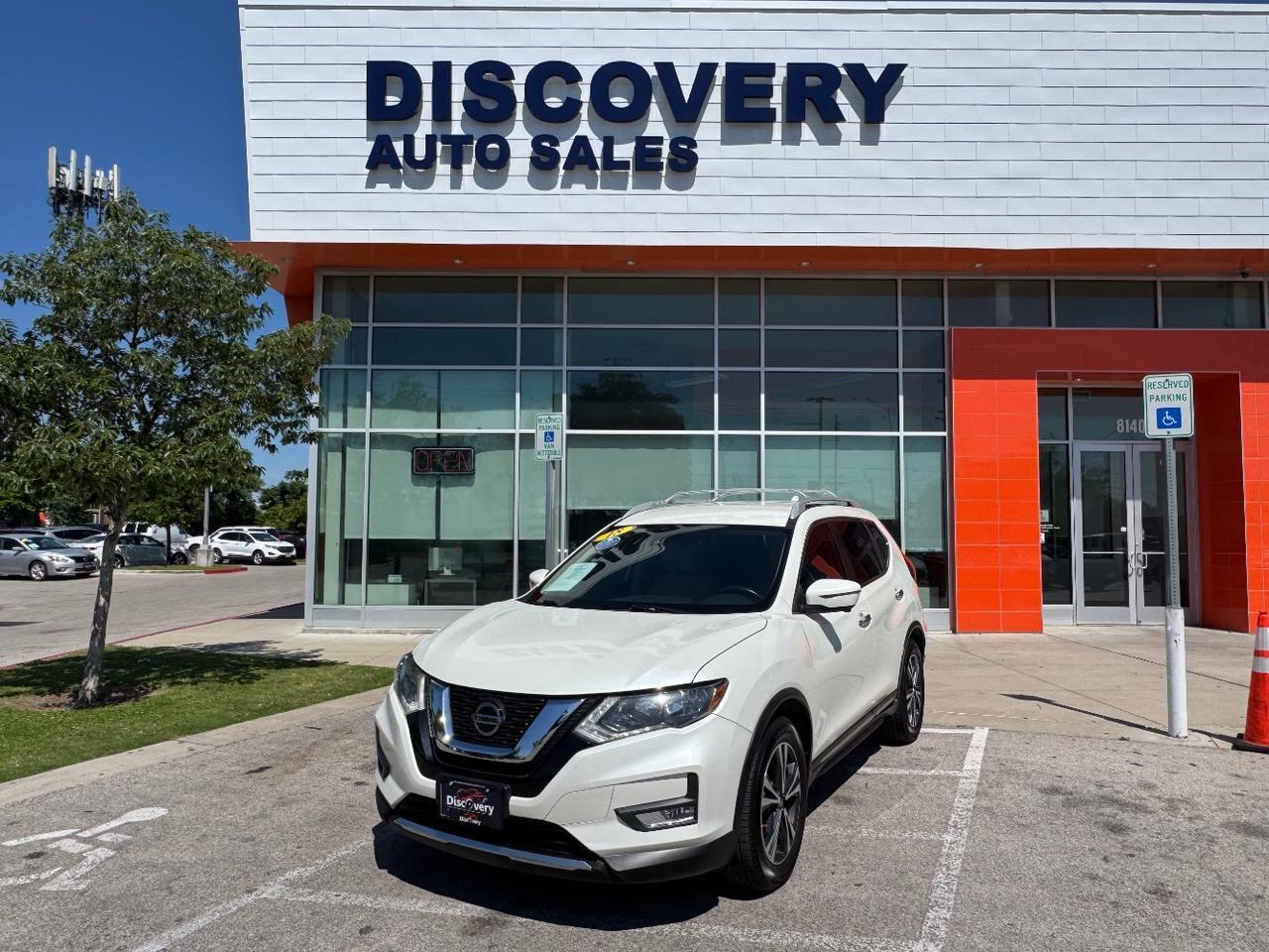 nissan rogue 2018 5N1AT2MT6JC825273 image nissan rogue 2018 5N1AT2MT6JC825273 image