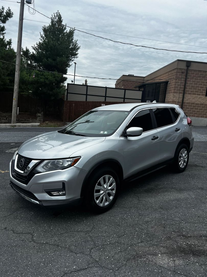 nissan rogue 2018 5N1AT2MVXJC728949 image nissan rogue 2018 5N1AT2MVXJC728949 image