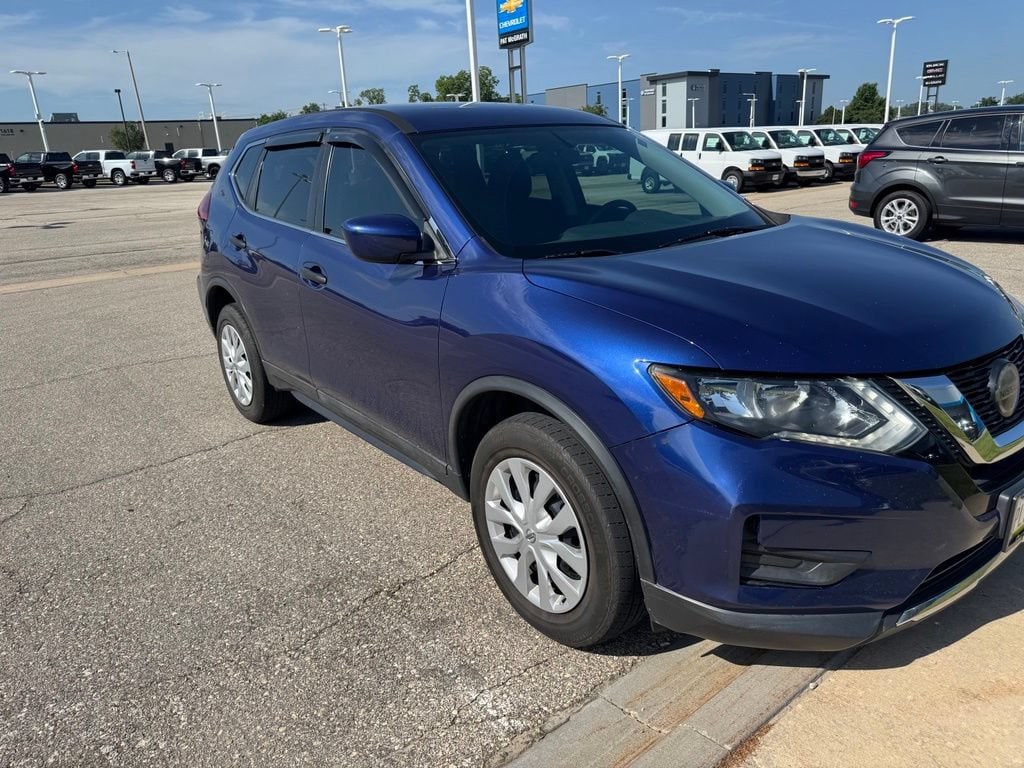nissan rogue 2018 5N1AT2MV1JC718942 image nissan rogue 2018 5N1AT2MV1JC718942 image