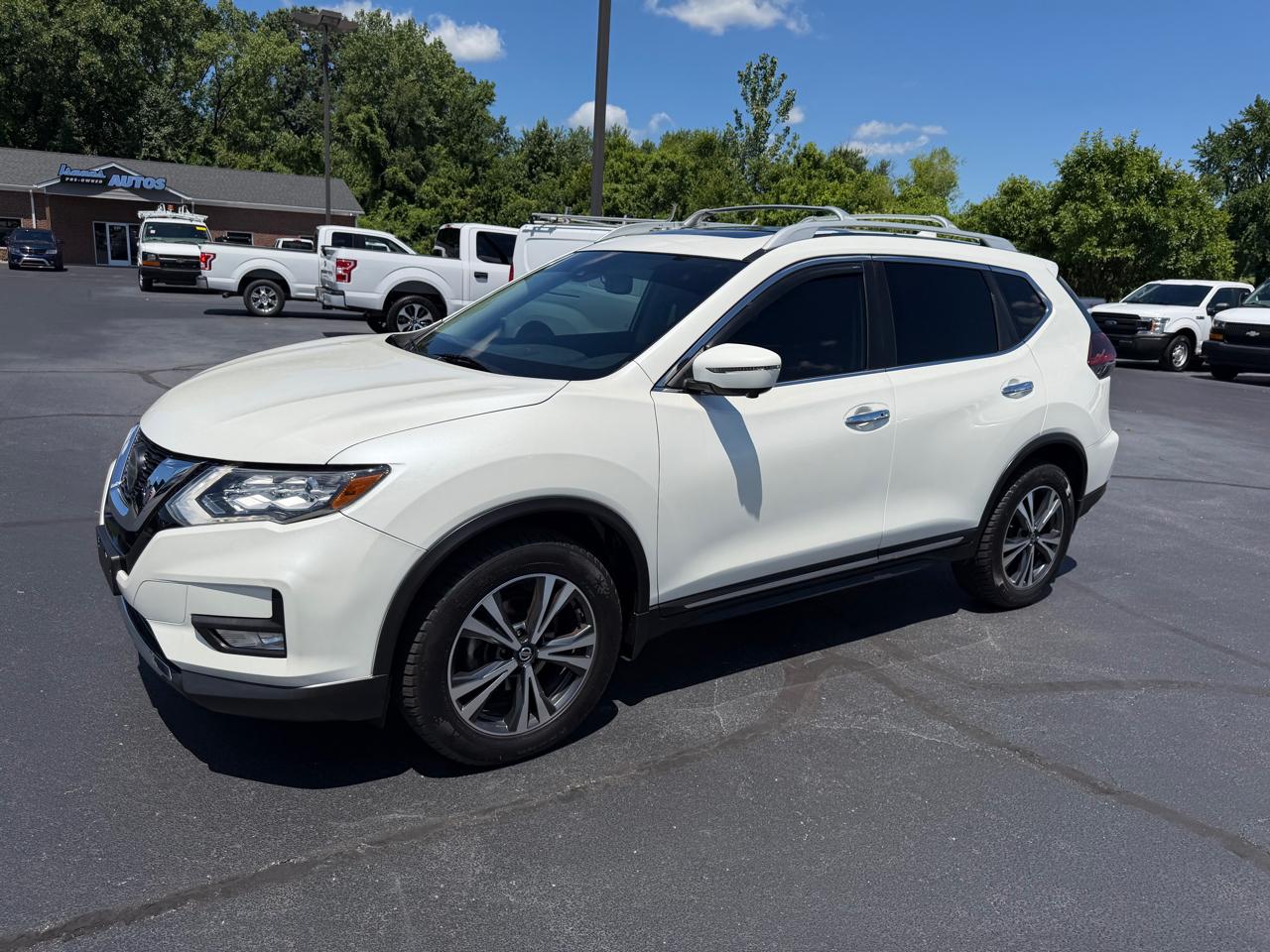 nissan rogue 2018 5N1AT2MV4JC813172 image nissan rogue 2018 5N1AT2MV4JC813172 image