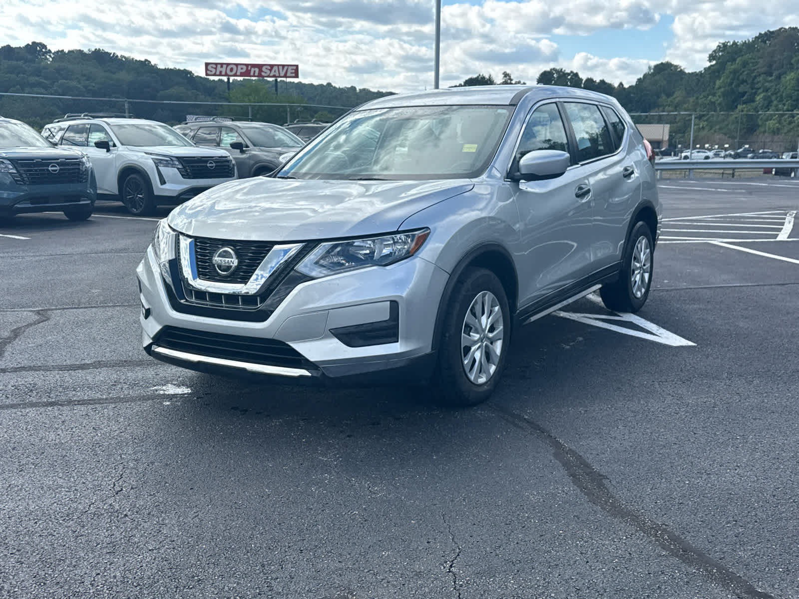 nissan rogue 2018 KNMAT2MV0JP517613 image nissan rogue 2018 KNMAT2MV0JP517613 image