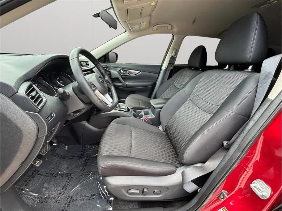 nissan rogue 2018 5N1AT2MTXJC761688 image