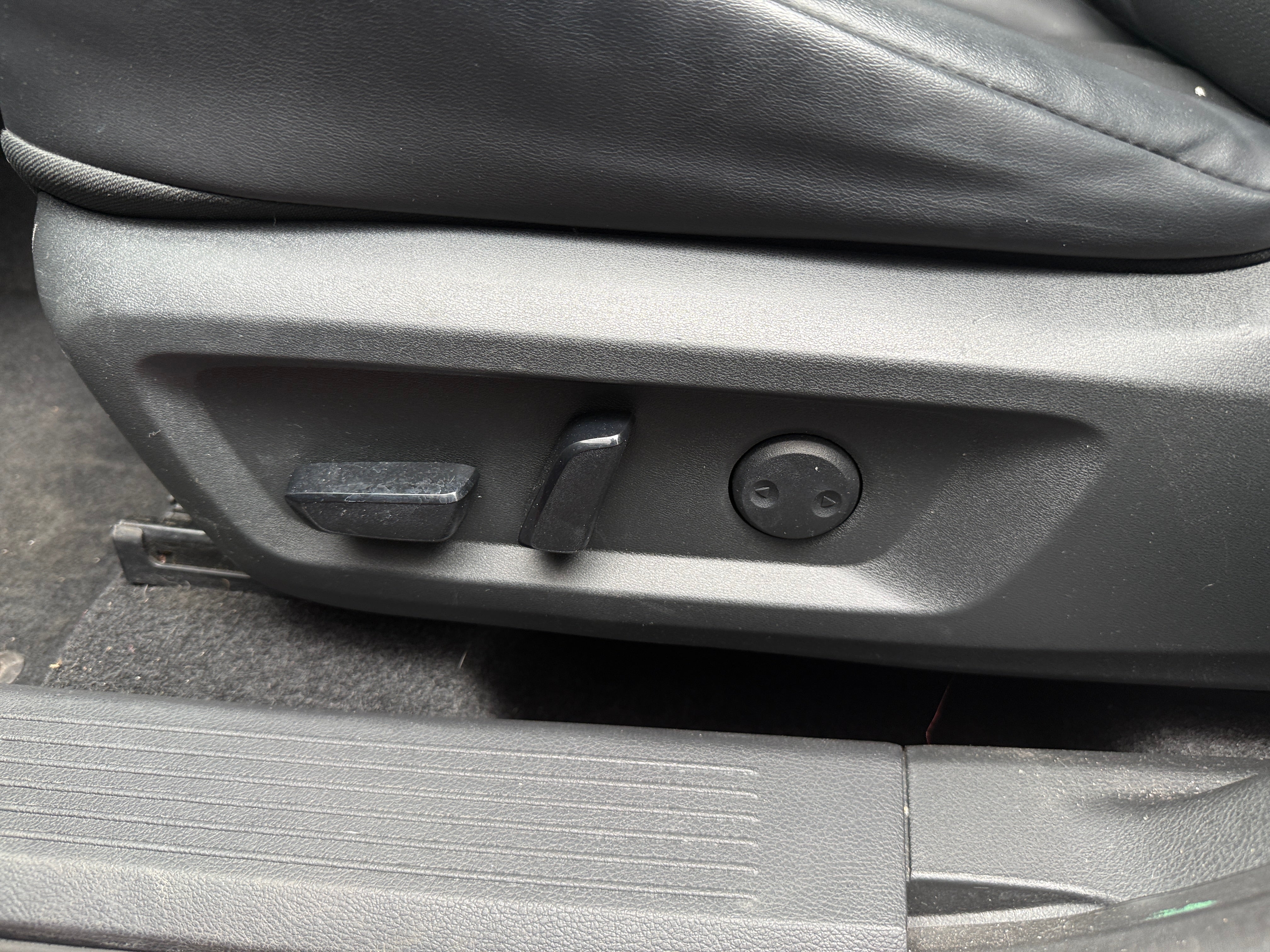 nissan rogue 2021 5N1AT3BB1MC722556 image nissan rogue 2021 5N1AT3BB1MC722556 image