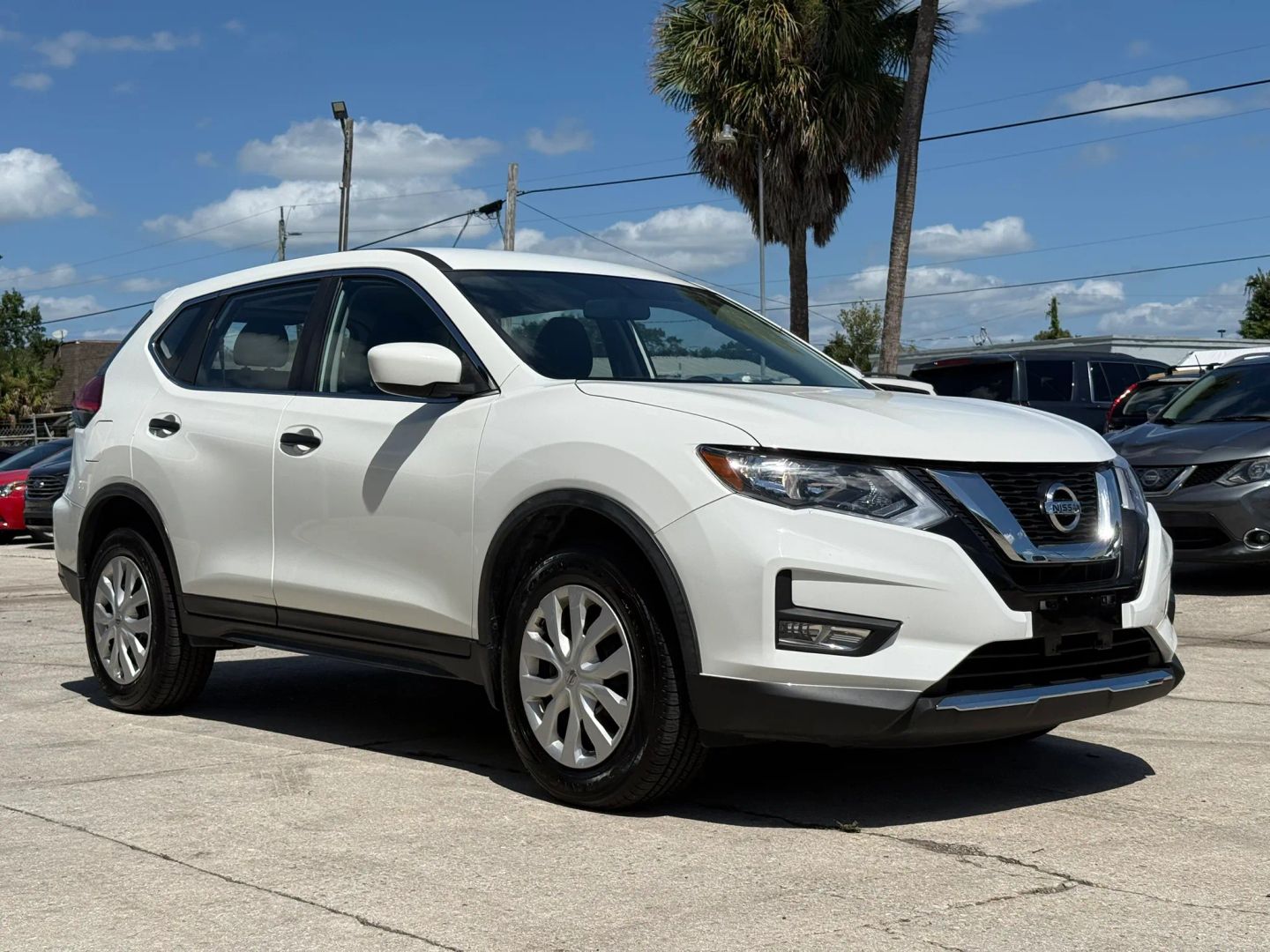 nissan rogue 2017 JN8AT2MV8HW011001 image nissan rogue 2017 JN8AT2MV8HW011001 image