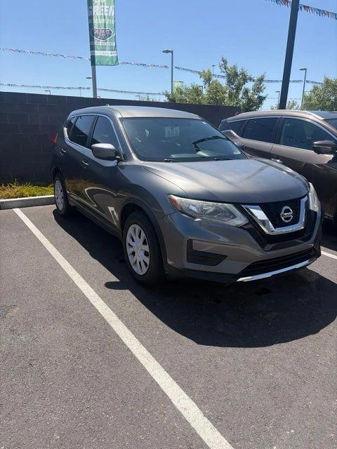 nissan rogue 2017 JN8AT2MT8HW393545 image nissan rogue 2017 JN8AT2MT8HW393545 image