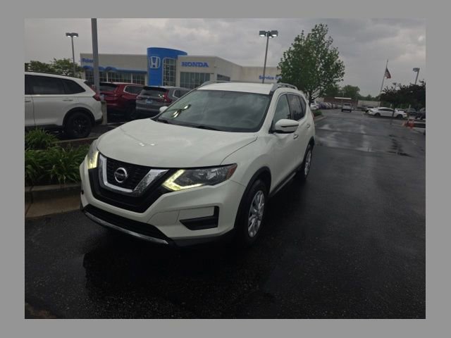 nissan rogue 2017 5N1AT2MV0HC815415 image nissan rogue 2017 5N1AT2MV0HC815415 image