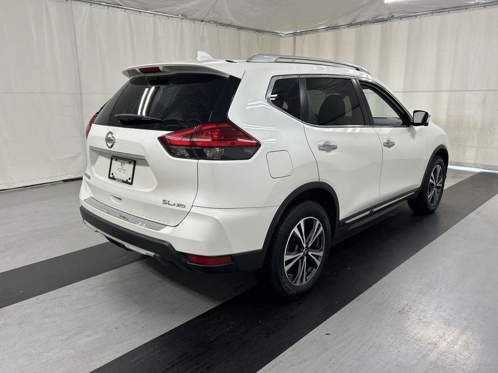 nissan rogue 2017 5N1AT2MV0HC807413 image nissan rogue 2017 5N1AT2MV0HC807413 image