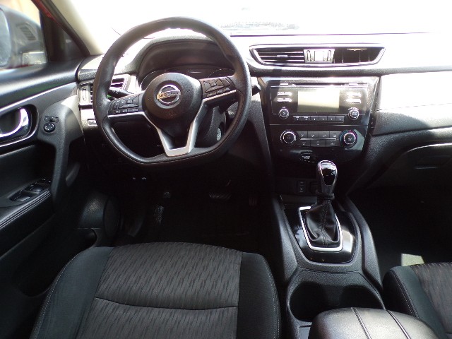 nissan rogue 2017 5N1AT2MVXHC871359 image nissan rogue 2017 5N1AT2MVXHC871359 image