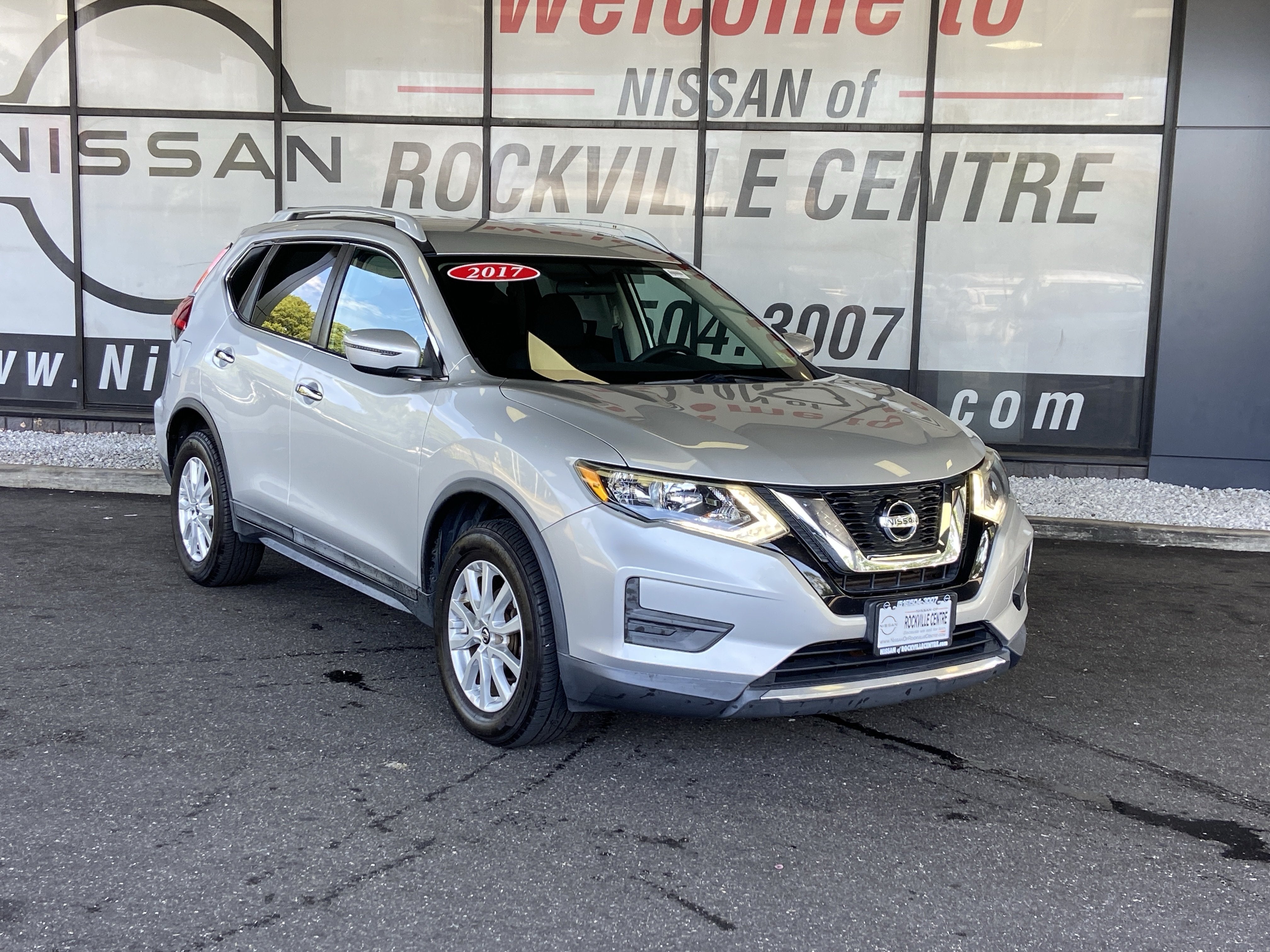 nissan rogue 2017 5N1AT2MNXHC812943 image nissan rogue 2017 5N1AT2MNXHC812943 image