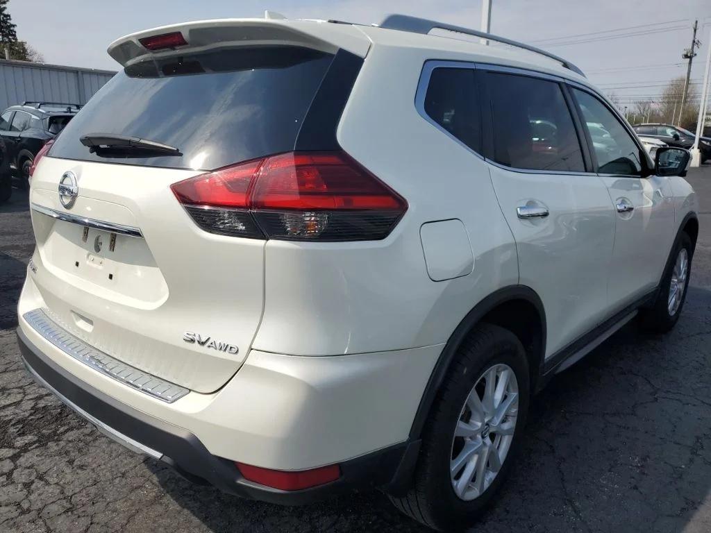 nissan rogue 2017 5N1AT2MV3HC882218 image nissan rogue 2017 5N1AT2MV3HC882218 image