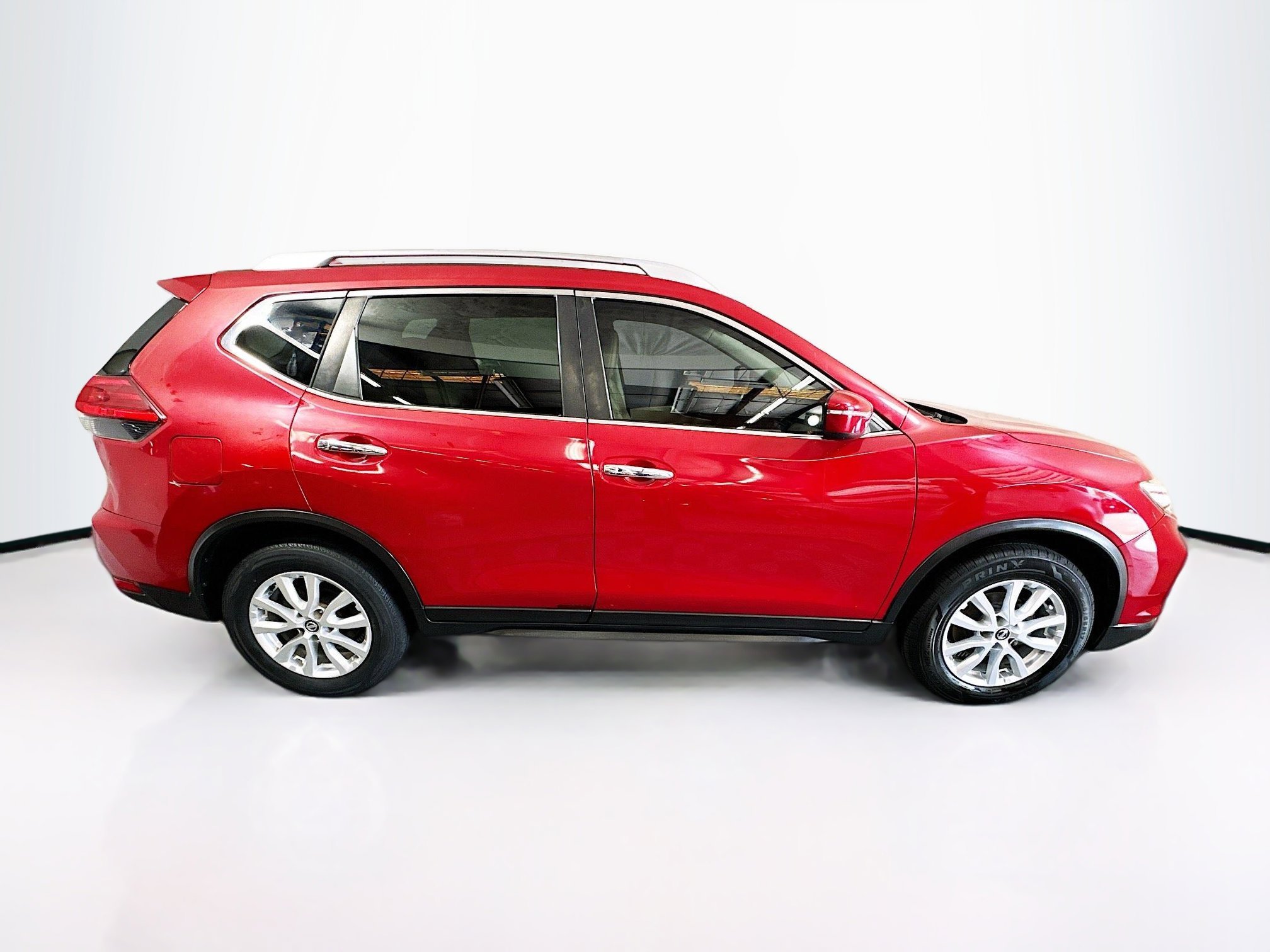 nissan rogue 2017 JN8AT2MT4HW397432 image nissan rogue 2017 JN8AT2MT4HW397432 image