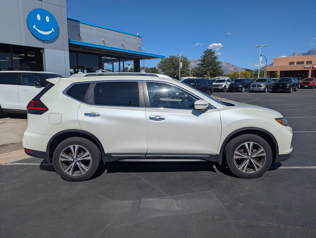 nissan rogue 2017 5N1AT2MV8HC800063 image nissan rogue 2017 5N1AT2MV8HC800063 image