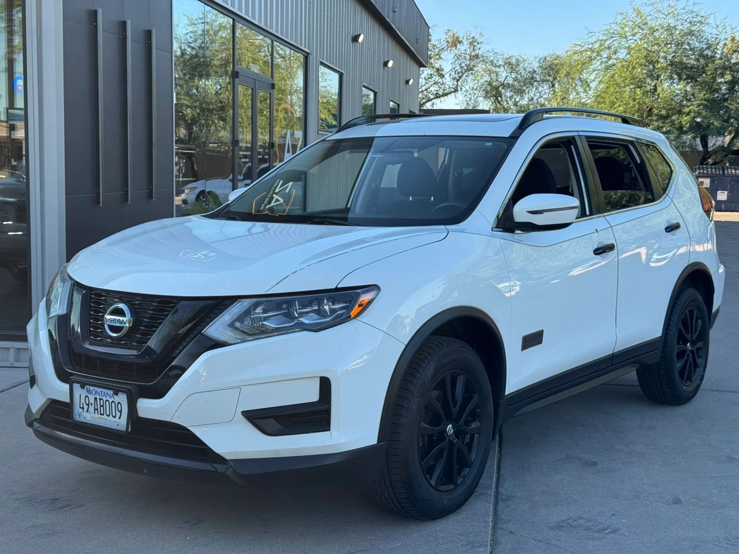 nissan rogue 2017 5N1AT2MV6HC758282 image nissan rogue 2017 5N1AT2MV6HC758282 image