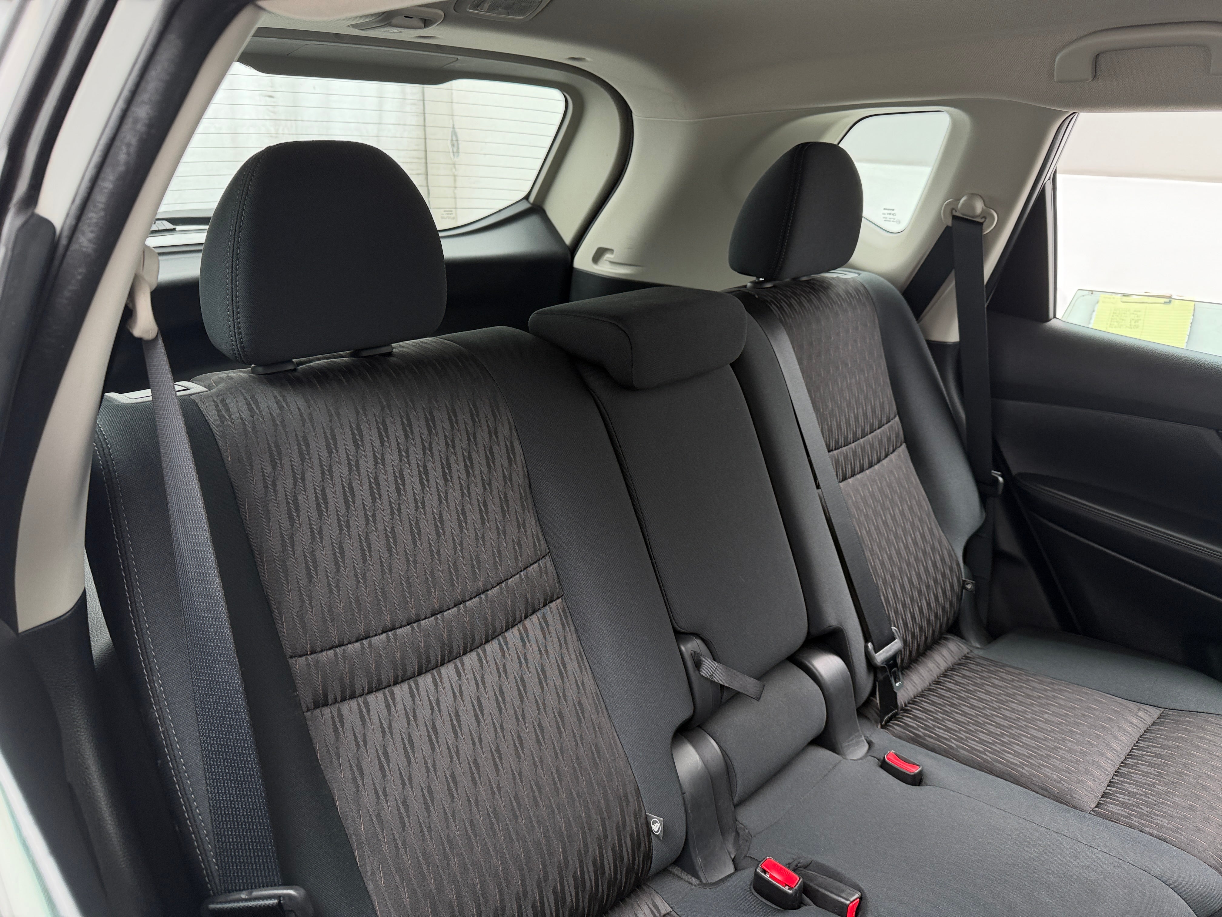 nissan rogue 2017 5N1AT2MV8HC800290 image nissan rogue 2017 5N1AT2MV8HC800290 image
