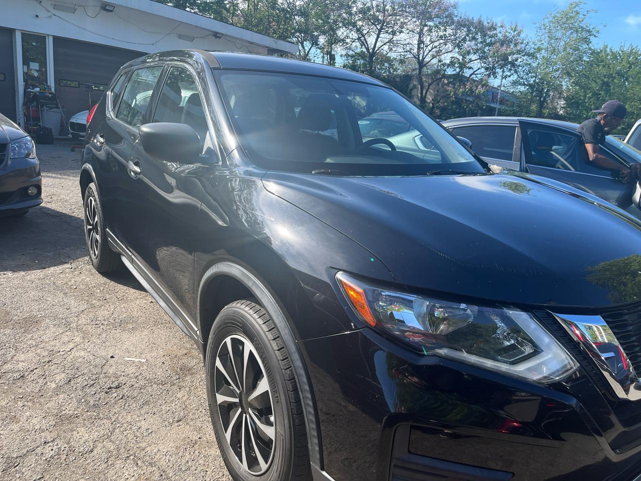 nissan rogue 2017 JN8AT2MV8HW004601 image nissan rogue 2017 JN8AT2MV8HW004601 image
