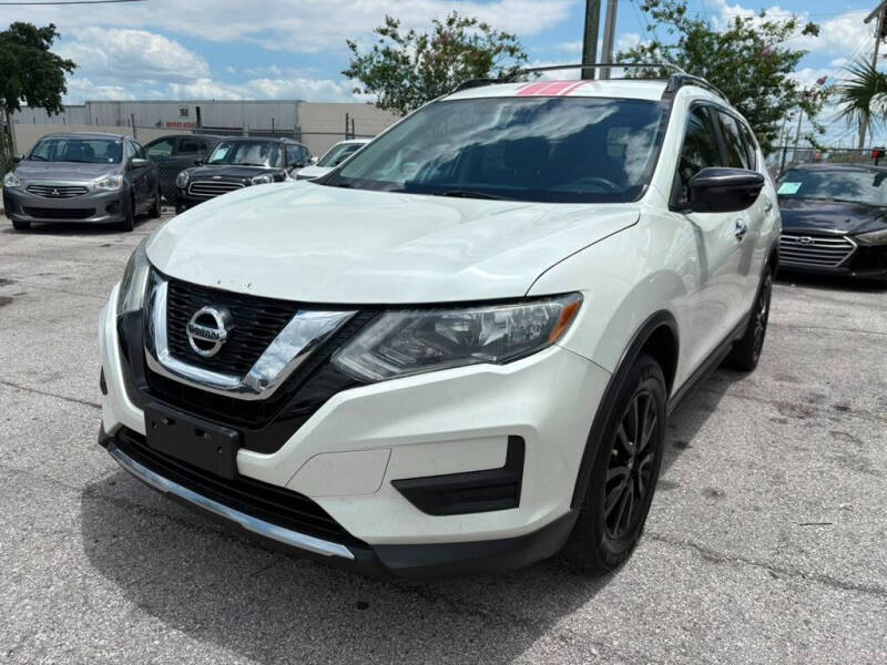 nissan rogue 2017 5N1AT2MV9HC820337 image nissan rogue 2017 5N1AT2MV9HC820337 image