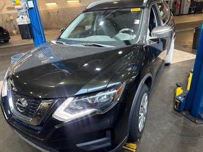 nissan rogue 2017 JN8AT2MV8HW010477 image nissan rogue 2017 JN8AT2MV8HW010477 image
