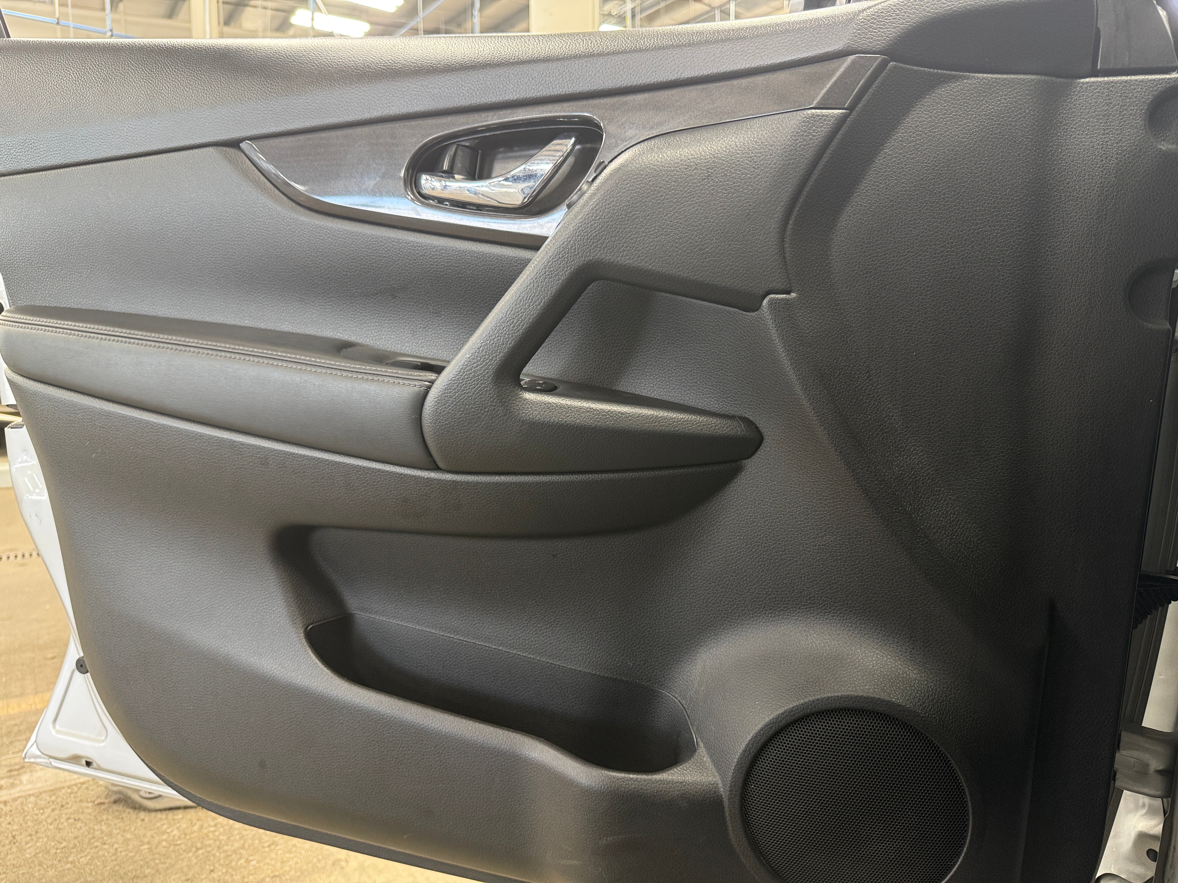 nissan rogue 2017 JN8AT2MV4HW268852 image nissan rogue 2017 JN8AT2MV4HW268852 image