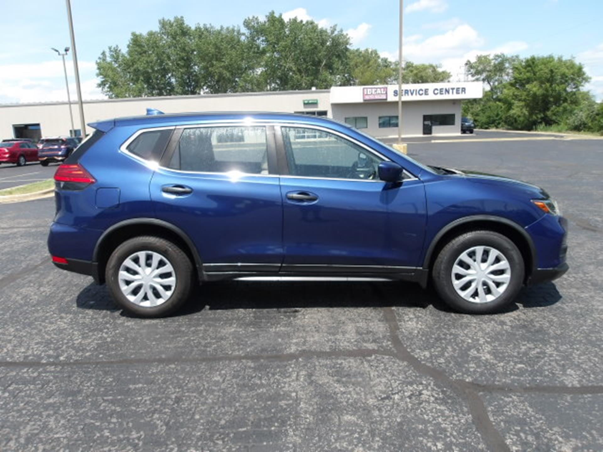 nissan rogue 2017 JN8AT2MV1HW004987 image nissan rogue 2017 JN8AT2MV1HW004987 image