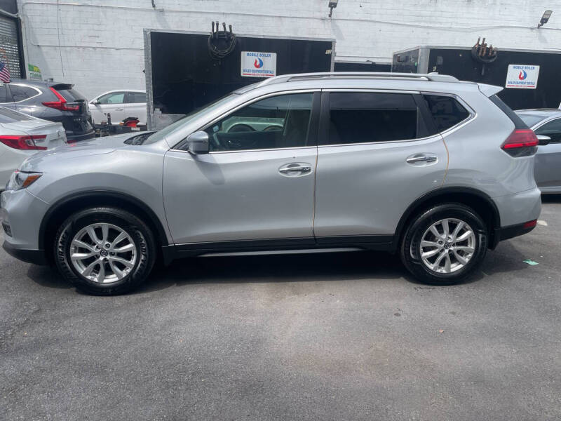 nissan rogue 2017 5N1AT2MV6HC881421 image nissan rogue 2017 5N1AT2MV6HC881421 image