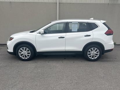 nissan rogue 2017 JN8AT2MT6HW140532 image nissan rogue 2017 JN8AT2MT6HW140532 image