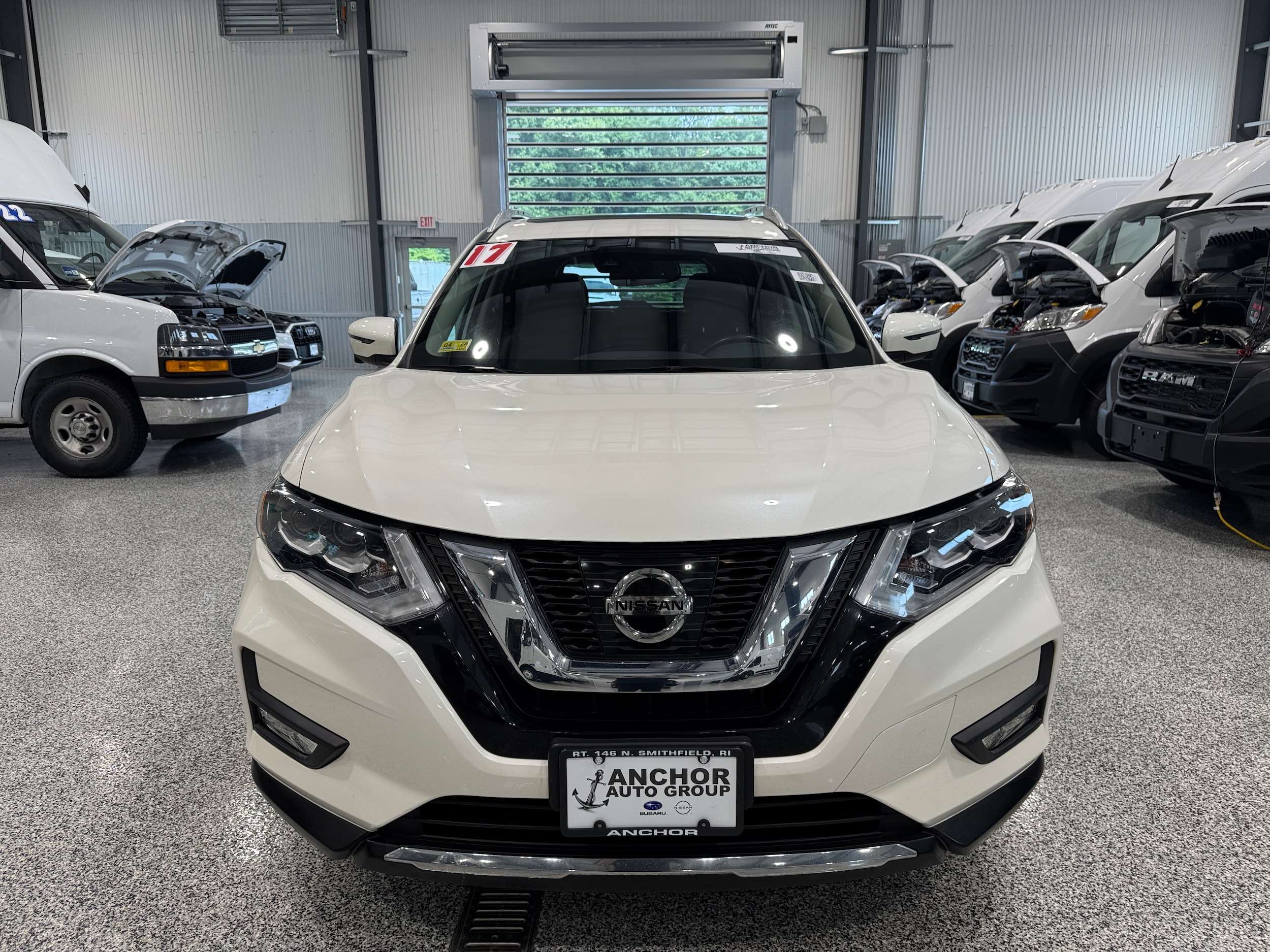 nissan rogue 2017 JN8AT2MV0HW282764 image nissan rogue 2017 JN8AT2MV0HW282764 image