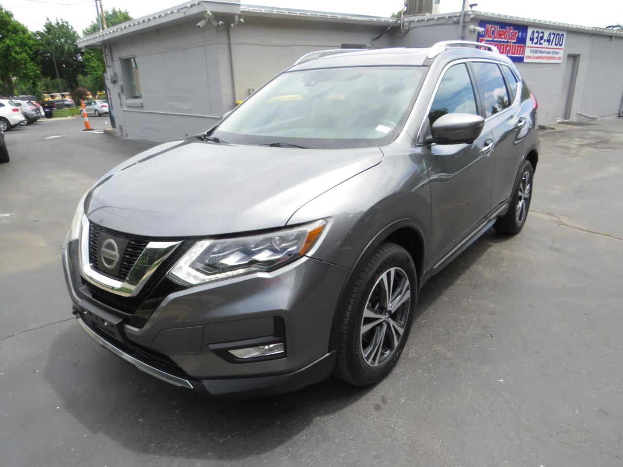 nissan rogue 2017 5N1AT2MV4HC743201 image nissan rogue 2017 5N1AT2MV4HC743201 image