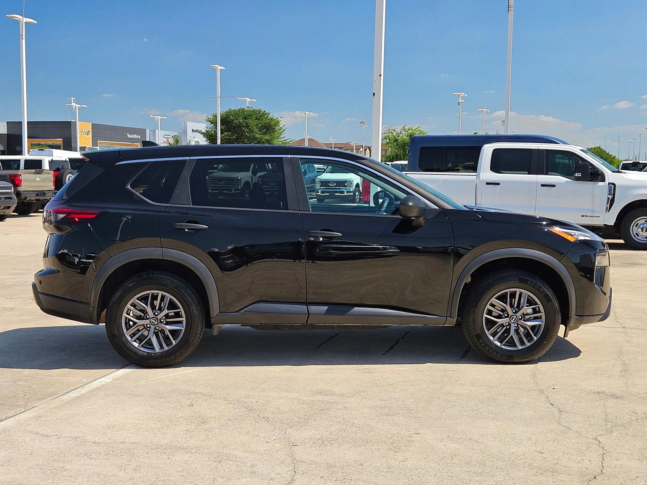 nissan rogue 2024 5N1BT3AAXRC708675 image nissan rogue 2024 5N1BT3AAXRC708675 image