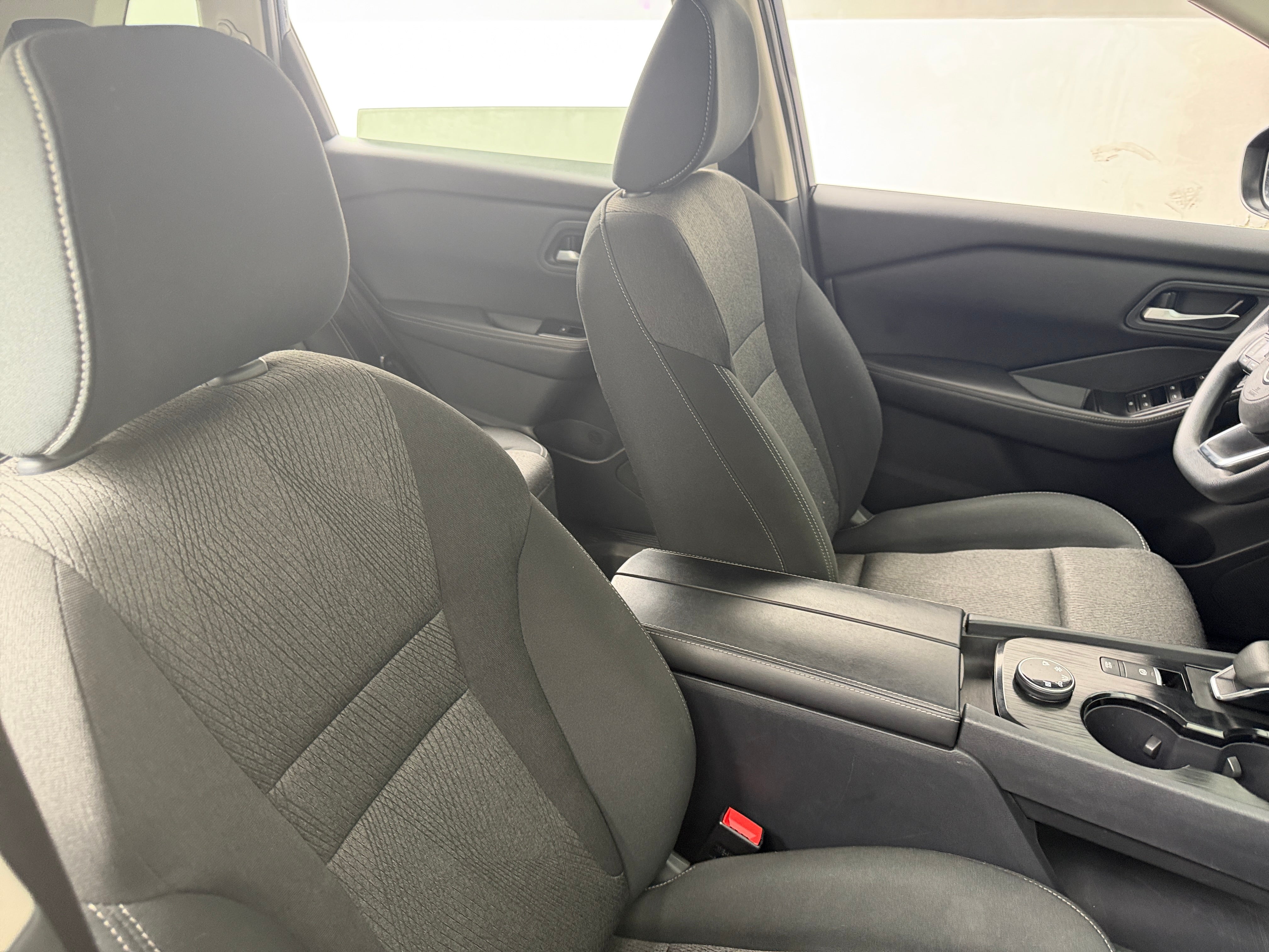 nissan rogue 2024 5N1BT3BBXRC687673 image nissan rogue 2024 5N1BT3BBXRC687673 image