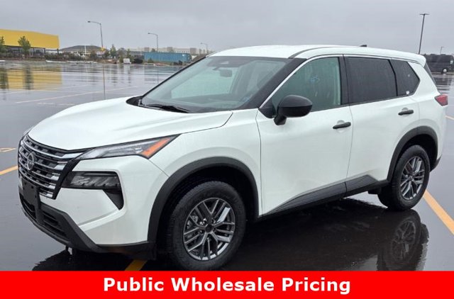 nissan rogue 2024 5N1BT3AA5RC747688 image nissan rogue 2024 5N1BT3AA5RC747688 image