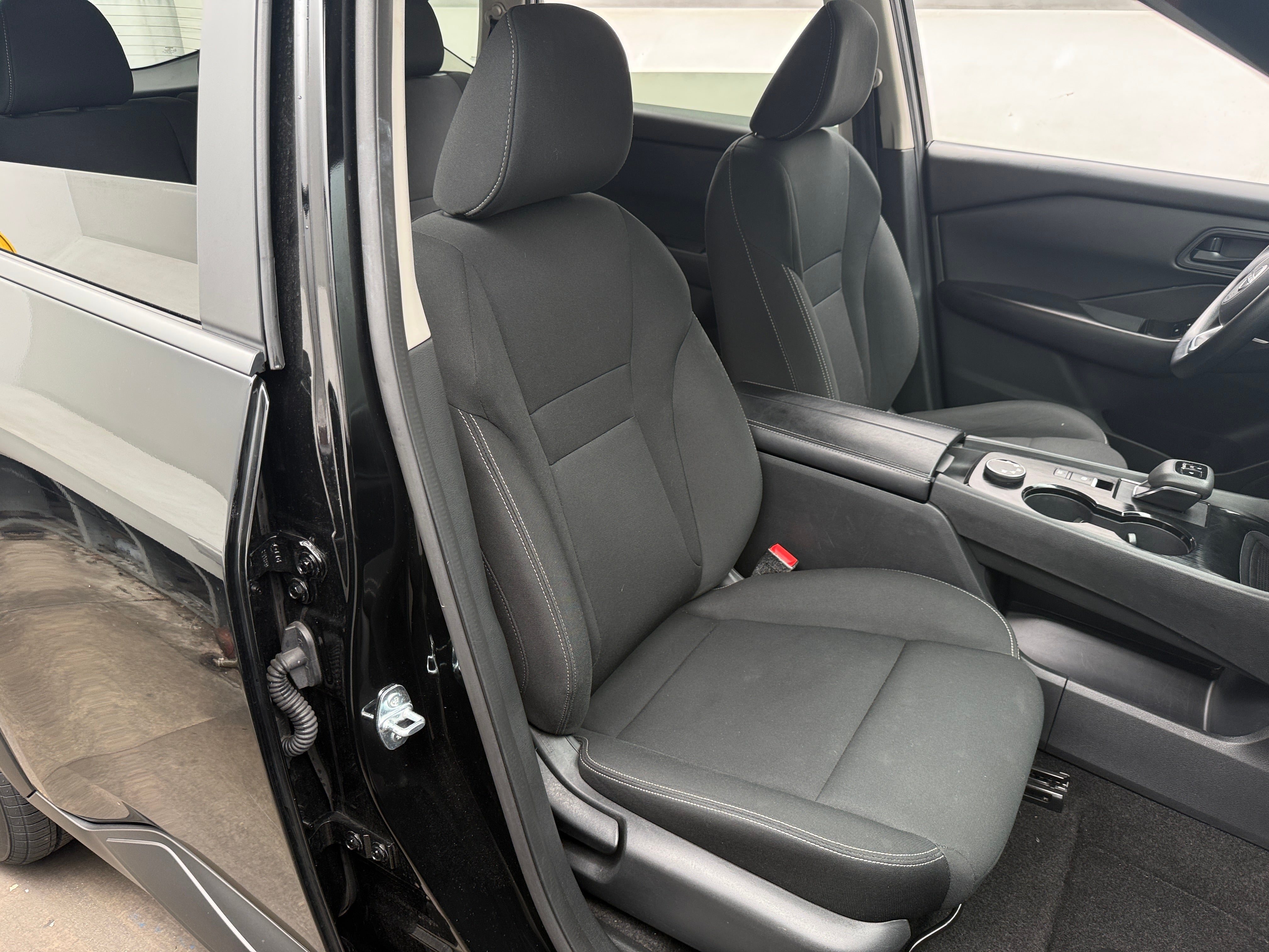 nissan rogue 2024 5N1BT3AB6RC728589 image nissan rogue 2024 5N1BT3AB6RC728589 image