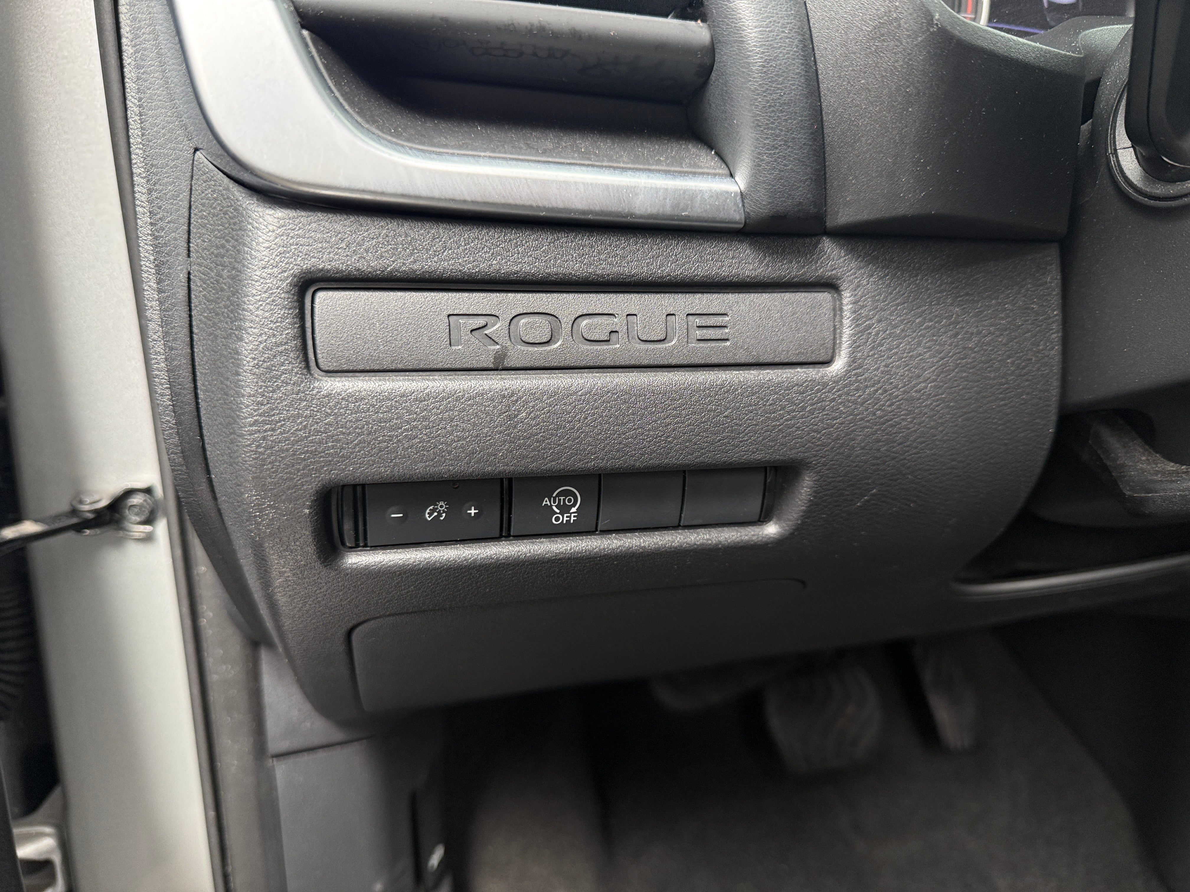 nissan rogue 2024 5N1BT3AA9RC673689 image nissan rogue 2024 5N1BT3AA9RC673689 image