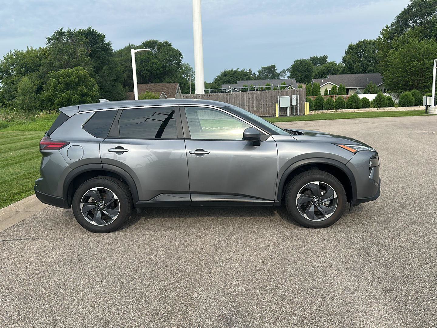 nissan rogue 2024 JN8BT3BB4RW423775 image nissan rogue 2024 JN8BT3BB4RW423775 image