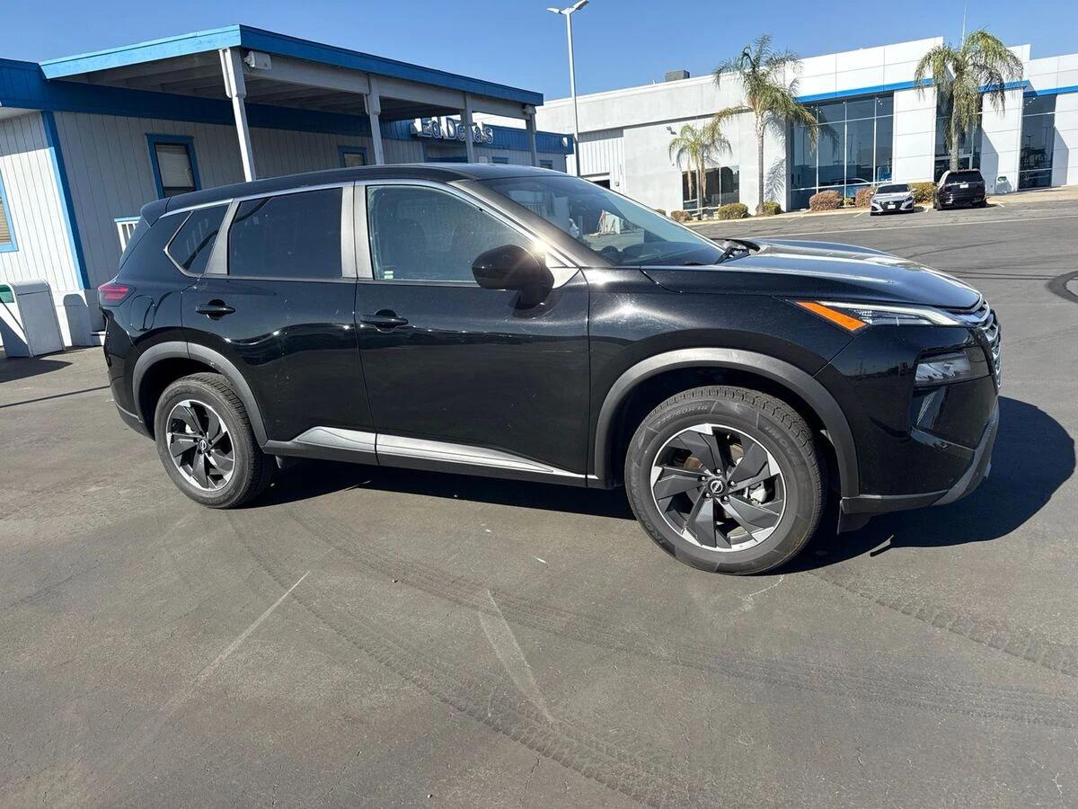 nissan rogue 2024 5N1BT3BA3RC705924 image nissan rogue 2024 5N1BT3BA3RC705924 image