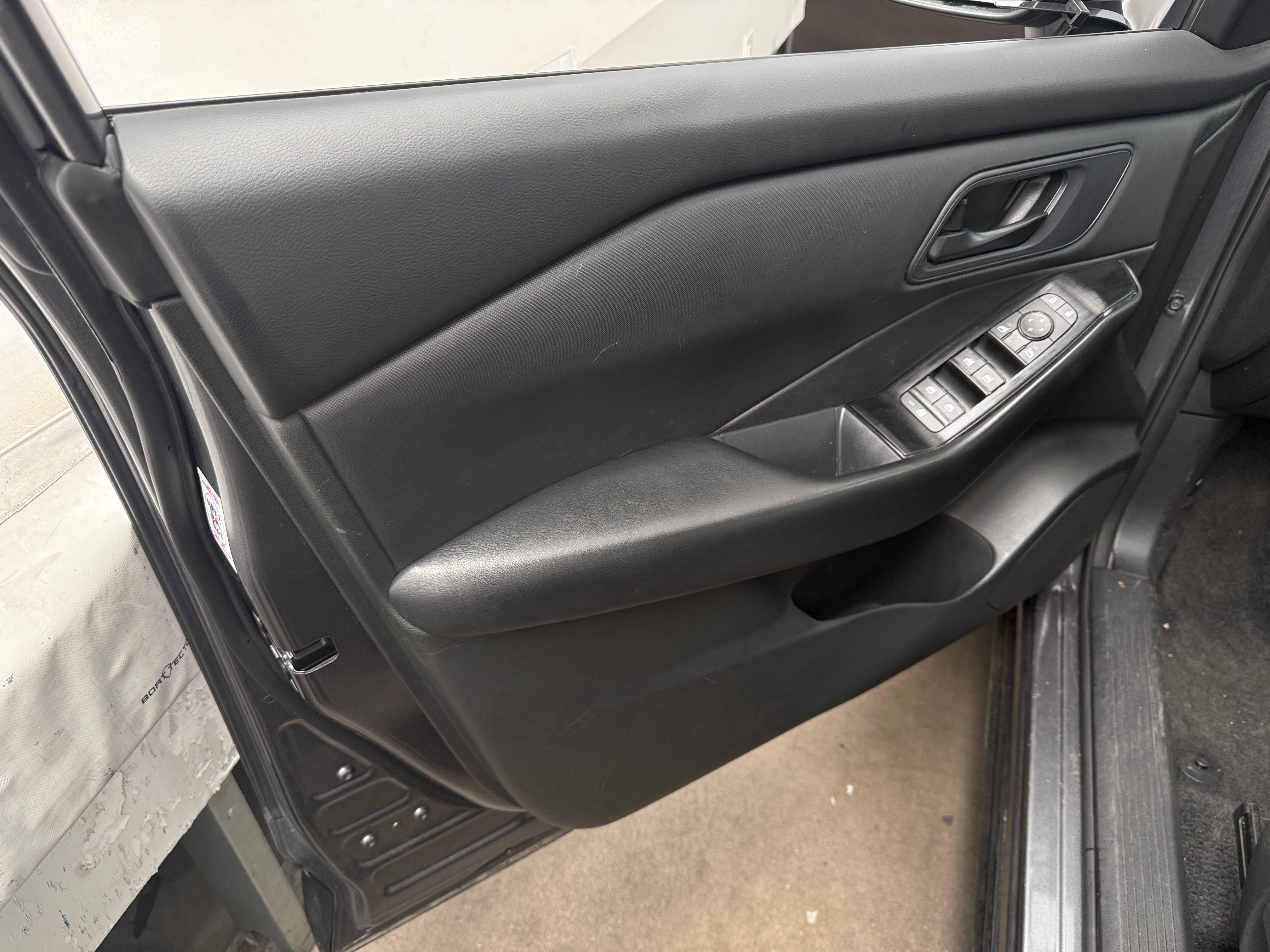 nissan rogue 2024 5N1BT3AA7RC692760 image nissan rogue 2024 5N1BT3AA7RC692760 image