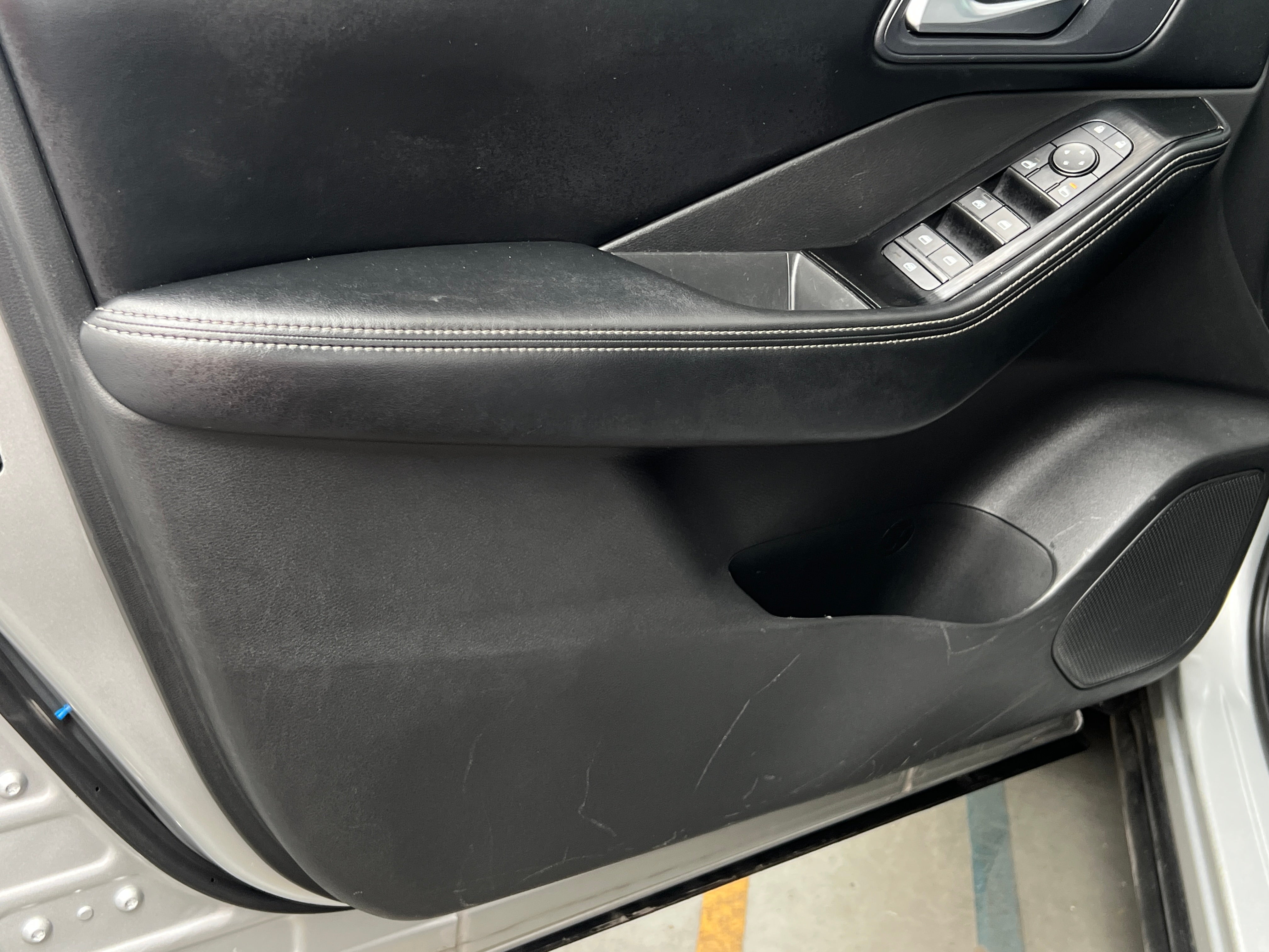 nissan rogue 2024 5N1BT3BA7RC695088 image nissan rogue 2024 5N1BT3BA7RC695088 image