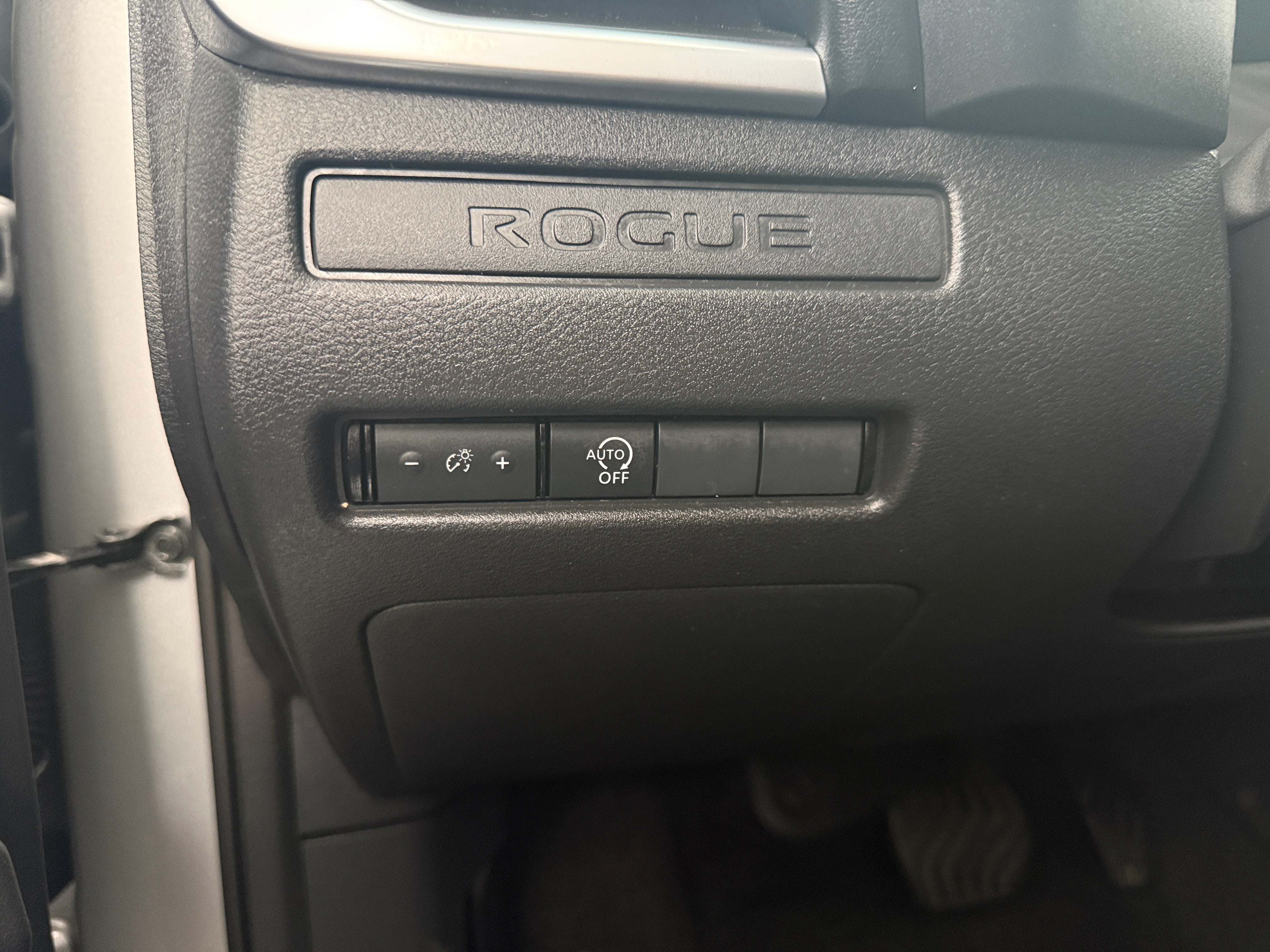 nissan rogue 2024 5N1BT3AB2RC679438 image nissan rogue 2024 5N1BT3AB2RC679438 image